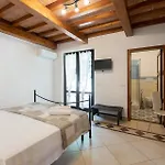 Hotel Delfino