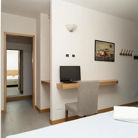 호텔 Delfino 프로키오