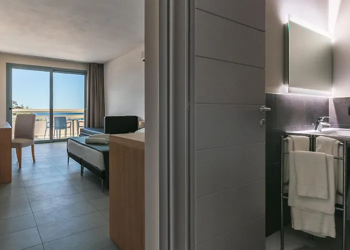 Delfino 3* Проккио