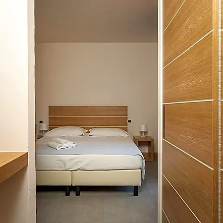 Delfino Hotel 3*