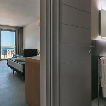 Delfino 3* Procchio (Isola d'Elba)