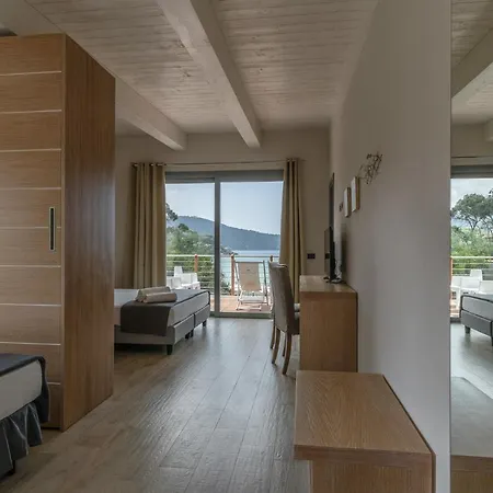 Delfino Hotel
