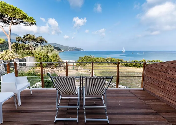 Delfino 3* Procchio (Isola d'Elba)