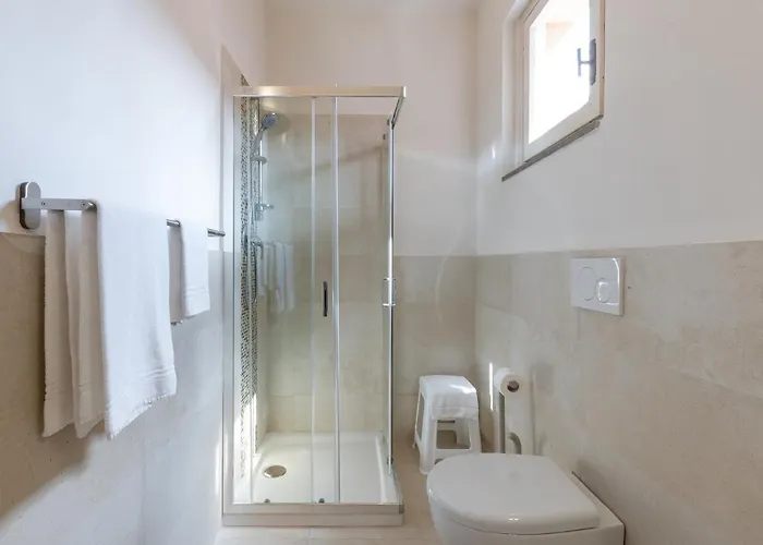 德尔菲诺酒店 3*